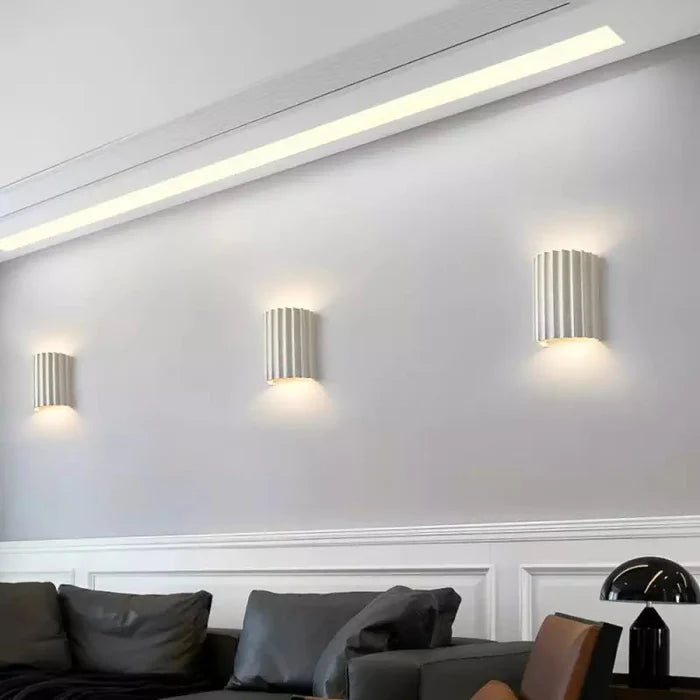 Moderne Wandlampe | Wandleuchte für innen | LED Wandlichter für Wohnzimmer | Veluna