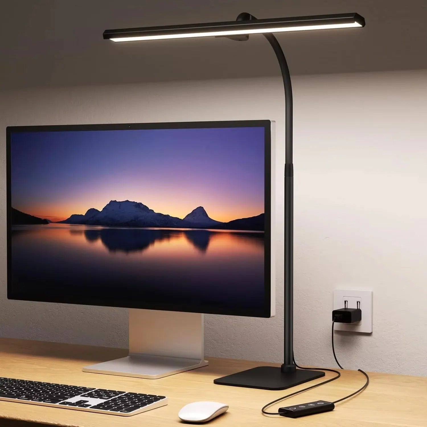 Schreibtischlampe | Dimm­bare LED Tischlampe | TischStrahl
