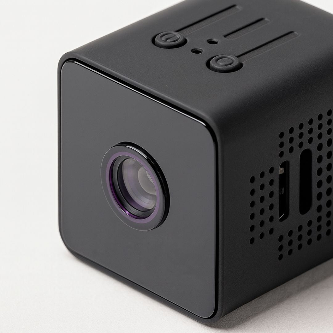 Überwachungskamera für Außen & Innen | Mini WLAN Kamera mit Live Übertragung auf Handy | Kabellos & Kompakt | MiniWächter